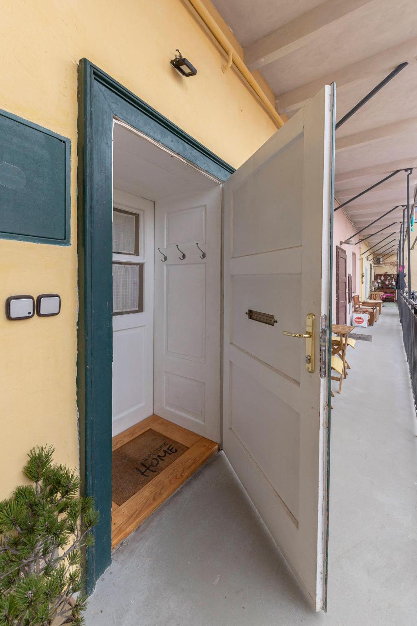 Historical Caserne Apartment Ljubljana Kültér fotó